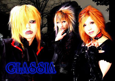 ★GLASSIA★